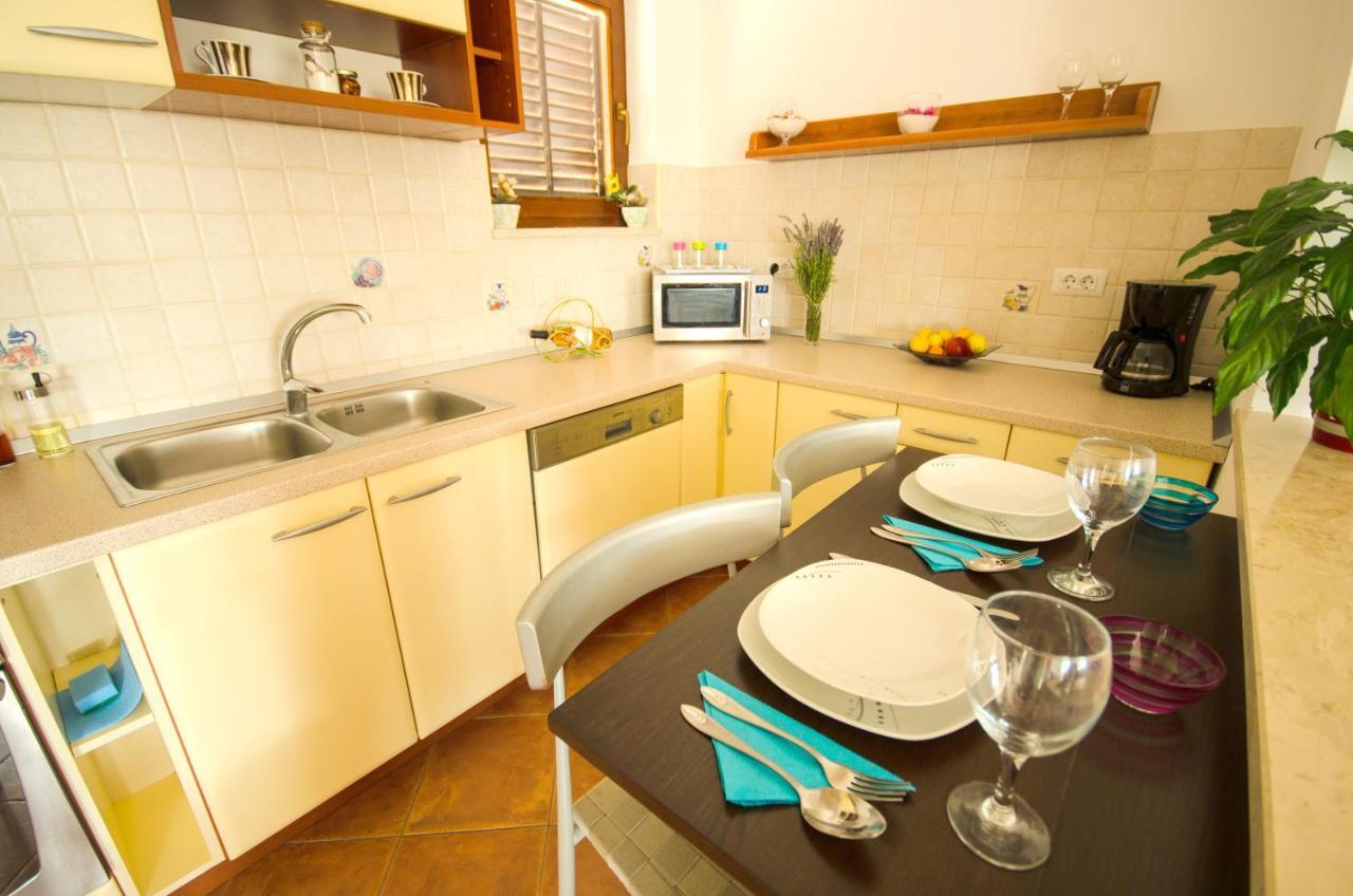 Apartment Ivis Vinkuran Extérieur photo