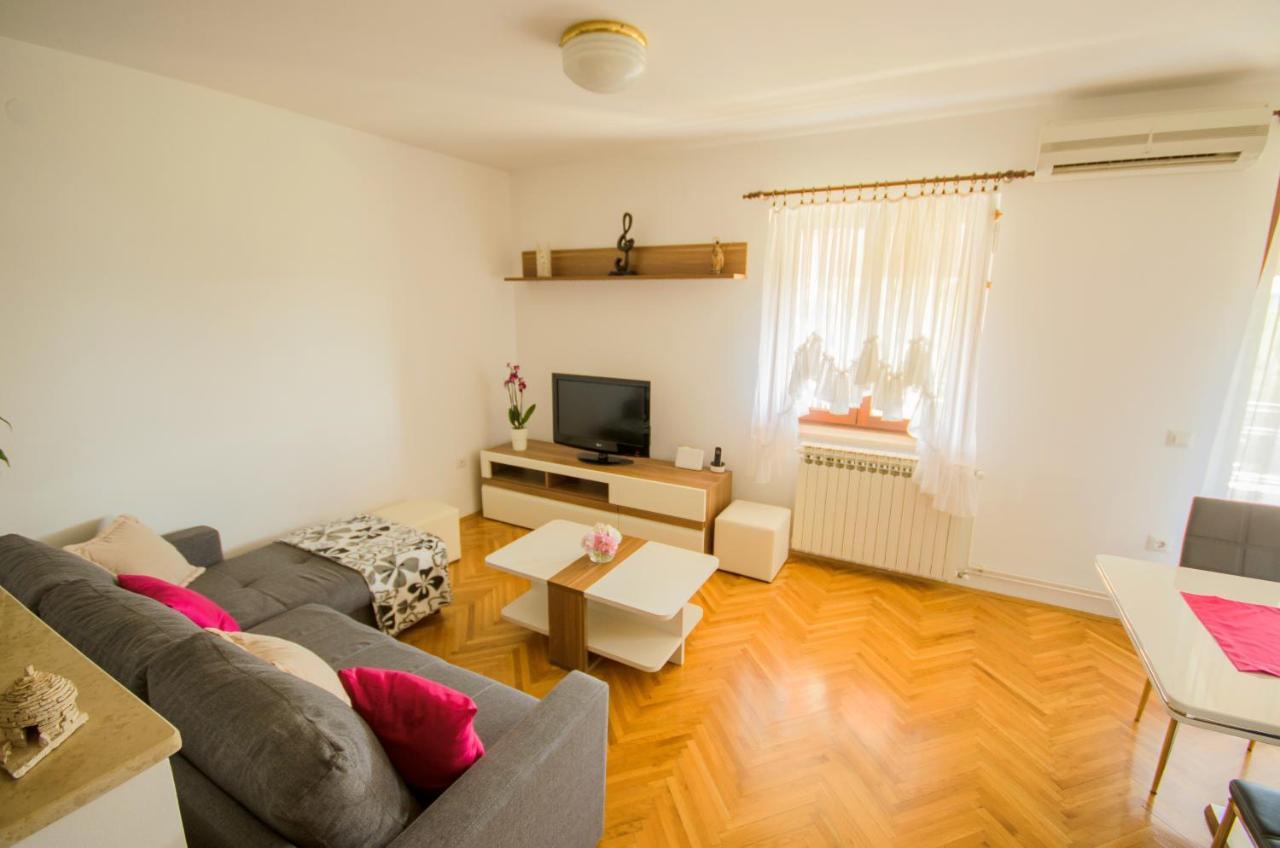 Apartment Ivis Vinkuran Extérieur photo