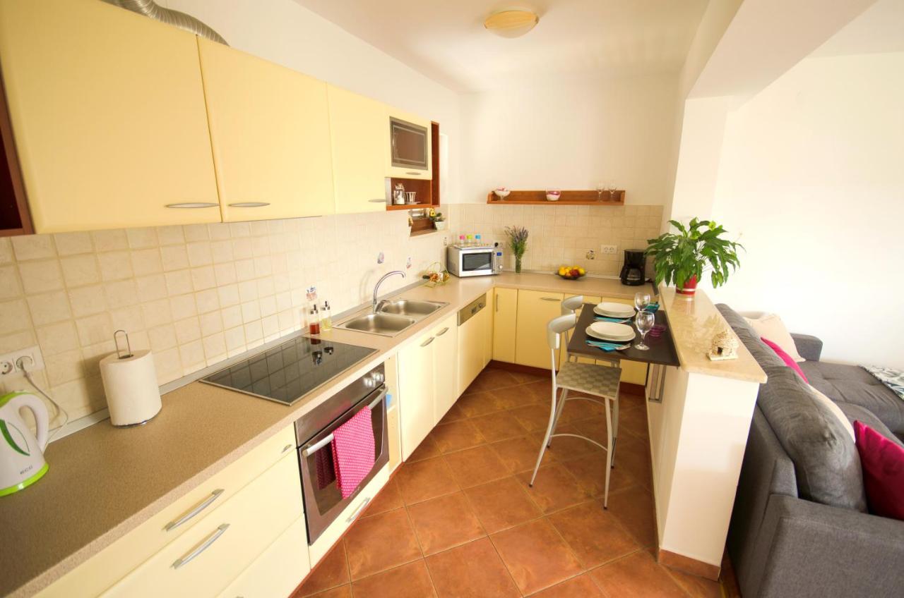 Apartment Ivis Vinkuran Extérieur photo